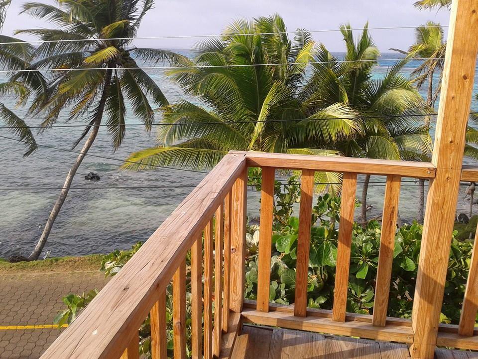 Corn Island Hostal Alal Suite North End エクステリア 写真
