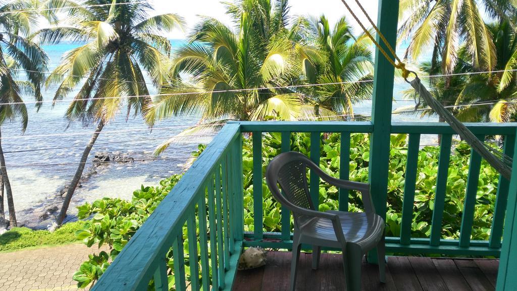 Corn Island Hostal Alal Suite North End エクステリア 写真